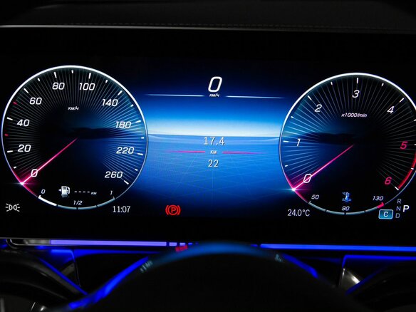 2026 Mercedes-Benz V-Класс Extra Long 300 d экстра длинный III (W447) Рестайлинг 2, чёрный, 15624000 рублей - вид 14