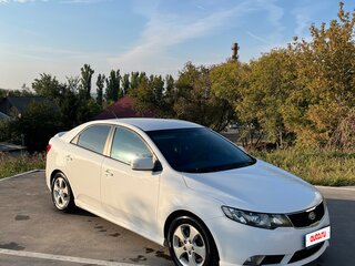 2010 Kia Cerato 4-speed II, белый, 880000 рублей, вид 1