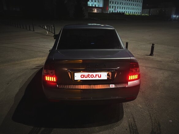 2010 Lada (ВАЗ) Priora I, серый, 330000 рублей - вид 2