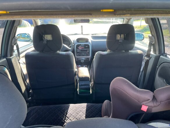 2003 Mitsubishi Carisma I Рестайлинг, серый, 330000 рублей - вид 7