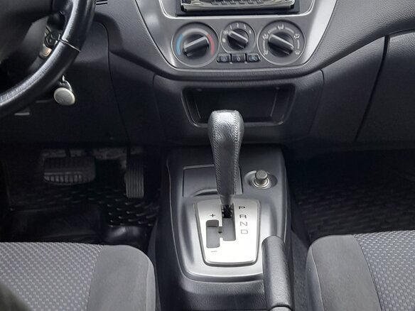 2007 Mitsubishi Lancer IX Рестайлинг, серебристый, 690000 рублей - вид 15