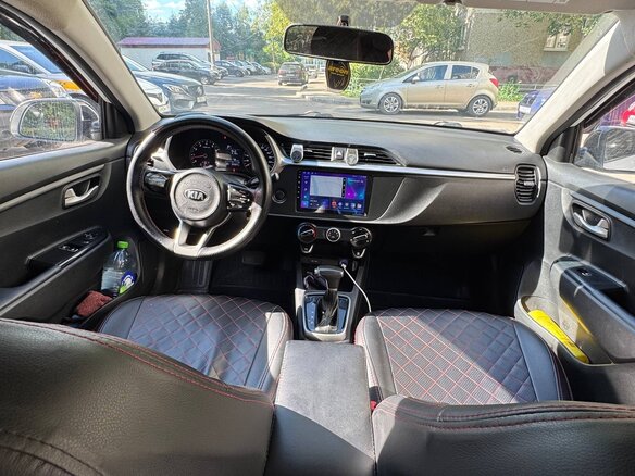 2021 Kia Rio IV Рестайлинг, белый, 1050000 рублей - вид 6