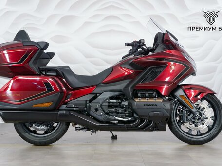 2025 Honda GL 1800 Gold Wing, красный, 3599000 рублей, вид 1