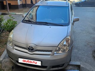 2007 Toyota Corolla Verso I Рестайлинг 2, серебристый, 888888 рублей, вид 1