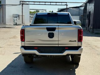 2026 Ram 1500 Crew Cab V Рестайлинг, серебристый, 9856000 рублей, вид 5