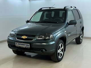 2018 Chevrolet Niva I Рестайлинг, зелёный, 785000 рублей, вид 1