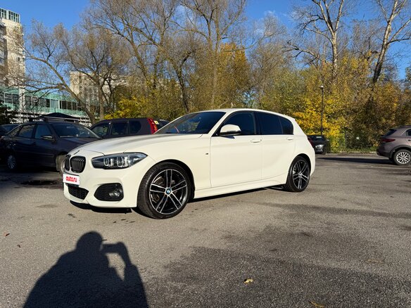 2018 BMW 1 серии 118i II (F20/F21) Рестайлинг 2, белый, 2100000 рублей - вид 2