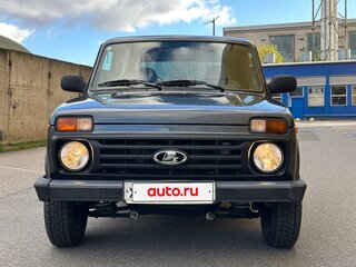 2017 Lada (ВАЗ) 2121 (4x4) I Рестайлинг, серебристый, 690000 рублей, вид 2
