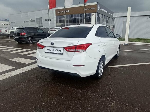 2024 Changan Alsvin, белый, 1899900 рублей - вид 4