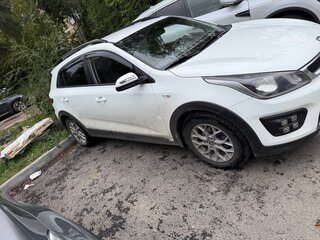 2018 Kia Rio X-Line IV, белый, 1150000 рублей, вид 3