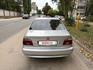2002 BMW 5 серии 520i IV (E39) Рестайлинг, серебристый, 390000 рублей, вид 5