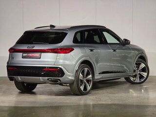 2026 Audi Q5 L III (GU), серый, 7318000 рублей, вид 4