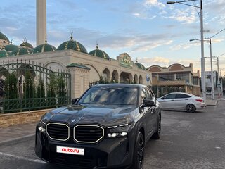 2023 BMW XM, серебристый, 13500000 рублей, вид 3