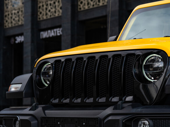 2021 Jeep Wrangler IV (JL), жёлтый, 4900000 рублей - вид 22