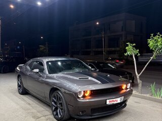 2019 Dodge Challenger III Рестайлинг 2, серый, 1780000 рублей, вид 1