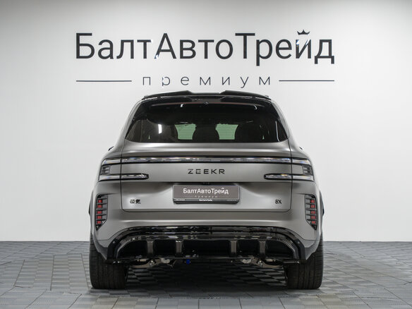 2026 Zeekr 8X Dawn, чёрный, 13690000 рублей - вид 8