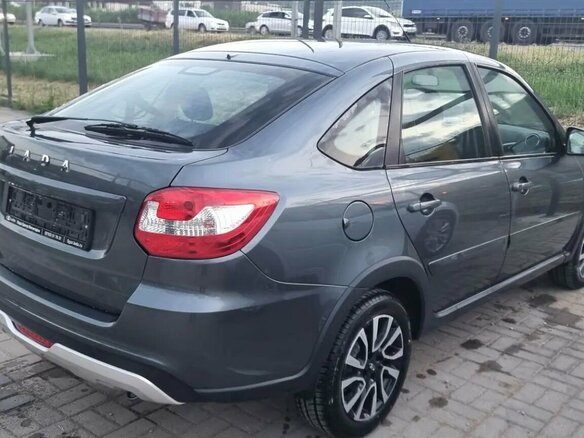 2026 Lada (ВАЗ) Granta Active Cross I Рестайлинг, серый, 1226000 рублей - вид 3