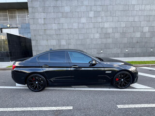 2013 BMW 5 серии 525d xDrive VI (F10/F11/F07) Рестайлинг, чёрный, 2150000 рублей, вид 1
