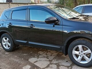 2013 Nissan Qashqai I Рестайлинг, чёрный, 810000 рублей, вид 5