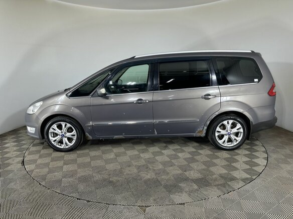 2012 Ford Galaxy II Рестайлинг, коричневый, 730000 рублей - вид 4