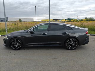 2020 Kia K5 III, чёрный, 2500000 рублей, вид 4