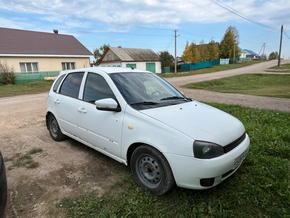 2011 Lada (ВАЗ) Kalina I, белый, 135000 рублей - вид 1