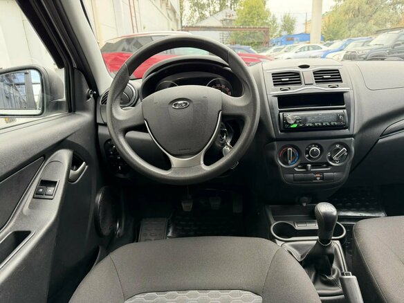 2018 Lada (ВАЗ) Granta I Рестайлинг, белый, 549000 рублей - вид 4
