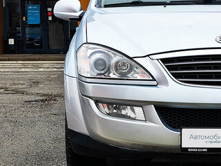 2013 SsangYong Kyron I Рестайлинг, серебристый, 800000 рублей, вид 5