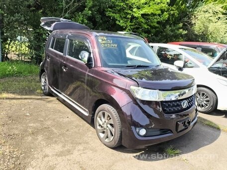 2015 Toyota bB II Рестайлинг, пурпурный, 715000 рублей, вид 2
