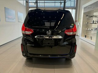 2017 Honda Freed II, чёрный, 1340000 рублей, вид 5