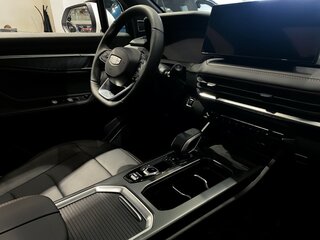 2026 Geely Okavango I Рестайлинг, синий, 4085990 рублей, вид 5