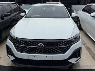2025 Volkswagen Lavida III Рестайлинг, белый, 1680000 рублей, вид 2