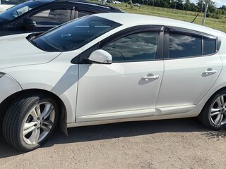 2009 Renault Megane III, белый, 470000 рублей, вид 2