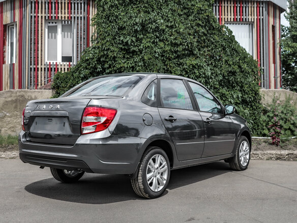 2026 Lada (ВАЗ) Granta I Рестайлинг, серый - вид 4