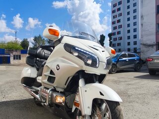 2013 Honda GL 1800 Gold Wing, белый, 1650000 рублей, вид 3