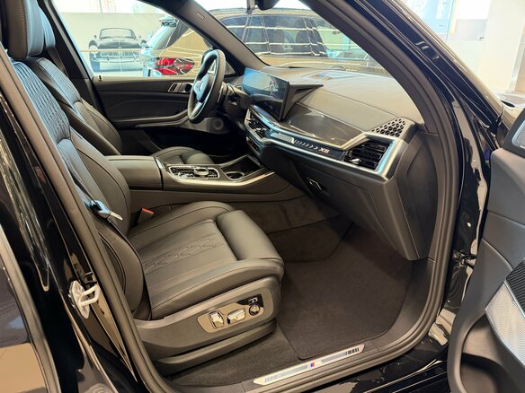 2026 BMW X5 40d IV (G05/G18) Рестайлинг, чёрный - вид 13
