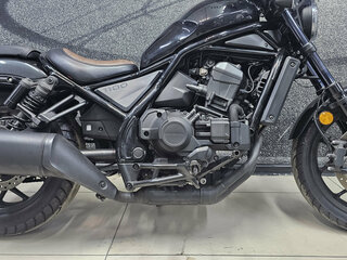 2023 Honda CMX 1100 Rebel, чёрный, 999000 рублей, вид 4