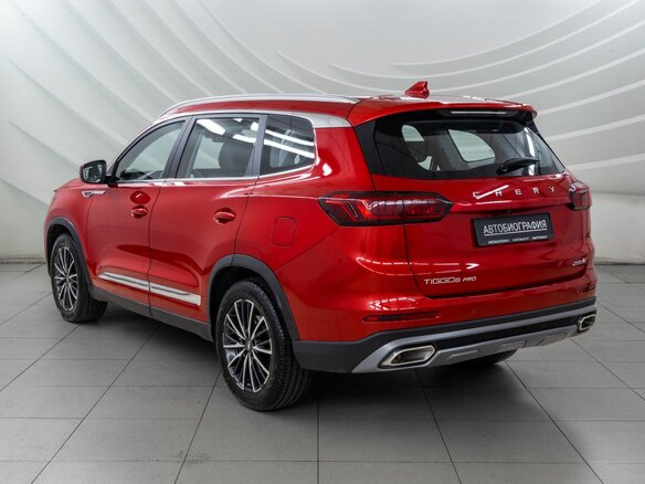 2022 Chery Tiggo 8 Pro I, красный, 1803000 рублей - вид 4