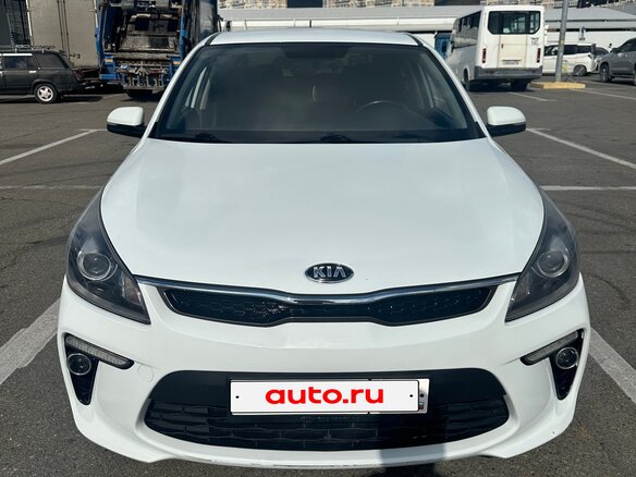 2017 Kia Rio IV, белый, 1450000 рублей