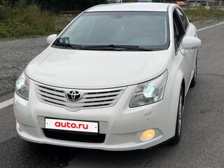 2011 Toyota Avensis III, белый, 1225000 рублей, вид 2