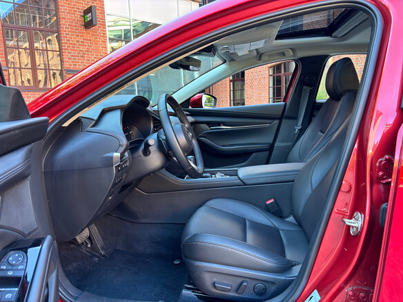 2025 Mazda 3 Axela IV (BP), белый, 2340000 рублей - вид 9