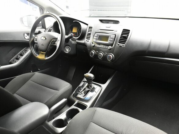 2017 Kia Cerato III Рестайлинг (Classic), чёрный, 967000 рублей - вид 14