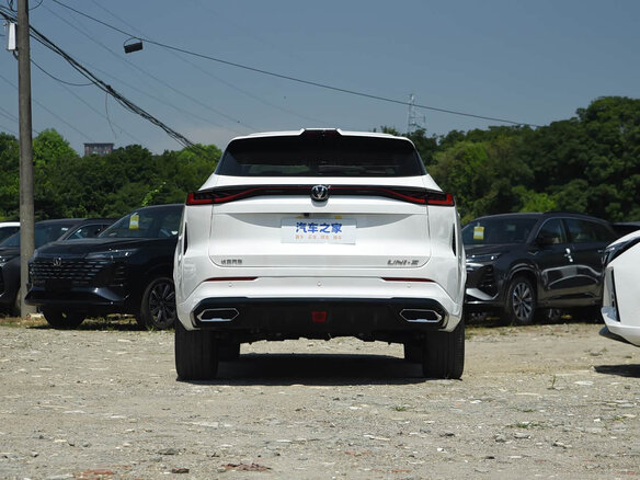 2026 Changan UNI-Z, белый, 2260000 рублей - вид 4