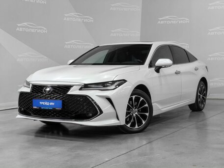 Toyota Avalon V