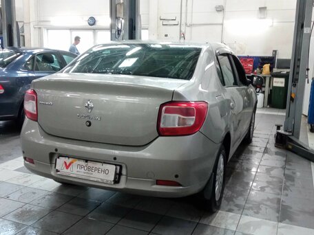 2018 Renault Logan II, бежевый, 670000 рублей, вид 3