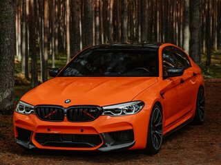 2018 BMW M5 VI (F90), оранжевый, 8000000 рублей, вид 3