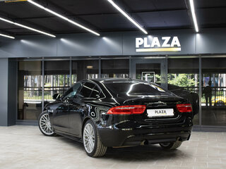 2015 Jaguar XE I, чёрный, 1599000 рублей, вид 3