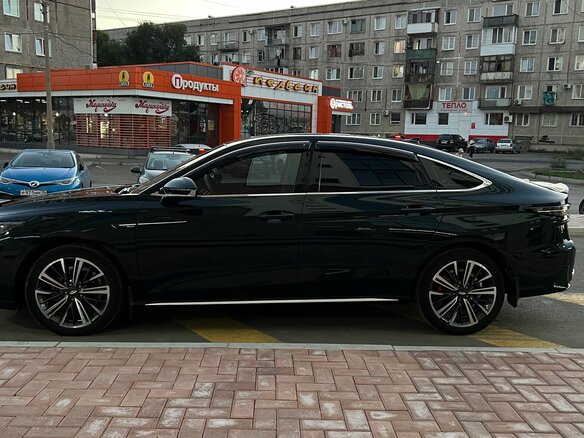 2023 Chery Arrizo 8, зелёный - вид 5