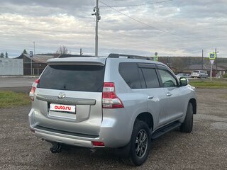 2016 Toyota Land Cruiser Prado 150 Series Рестайлинг 1, серебристый, 3999999 рублей, вид 5