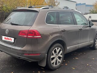 2014 Volkswagen Touareg II, коричневый, 2700000 рублей, вид 3